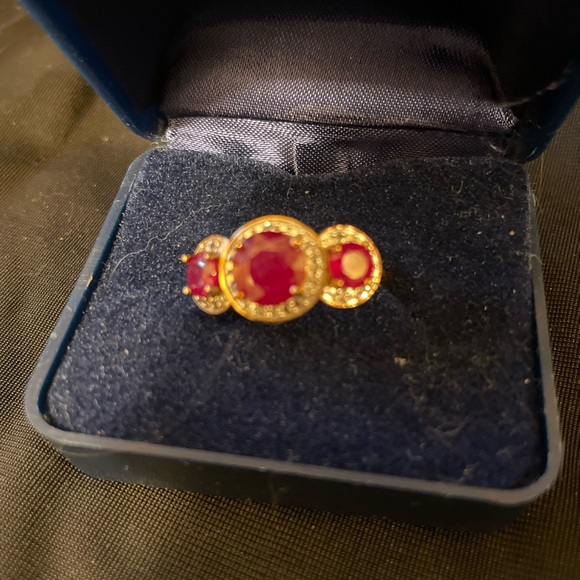 Ruby ring and pendant - Picture 8 of 8